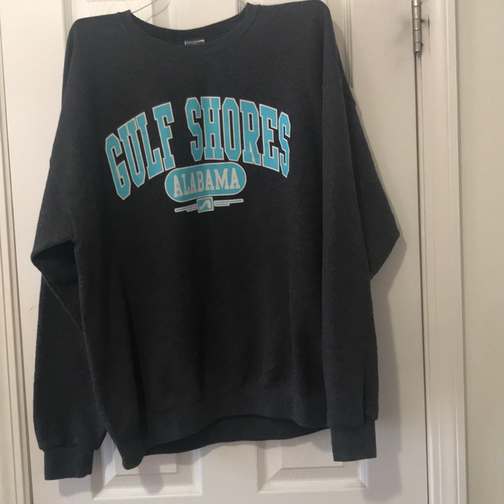 XL crew neck sweatshirt